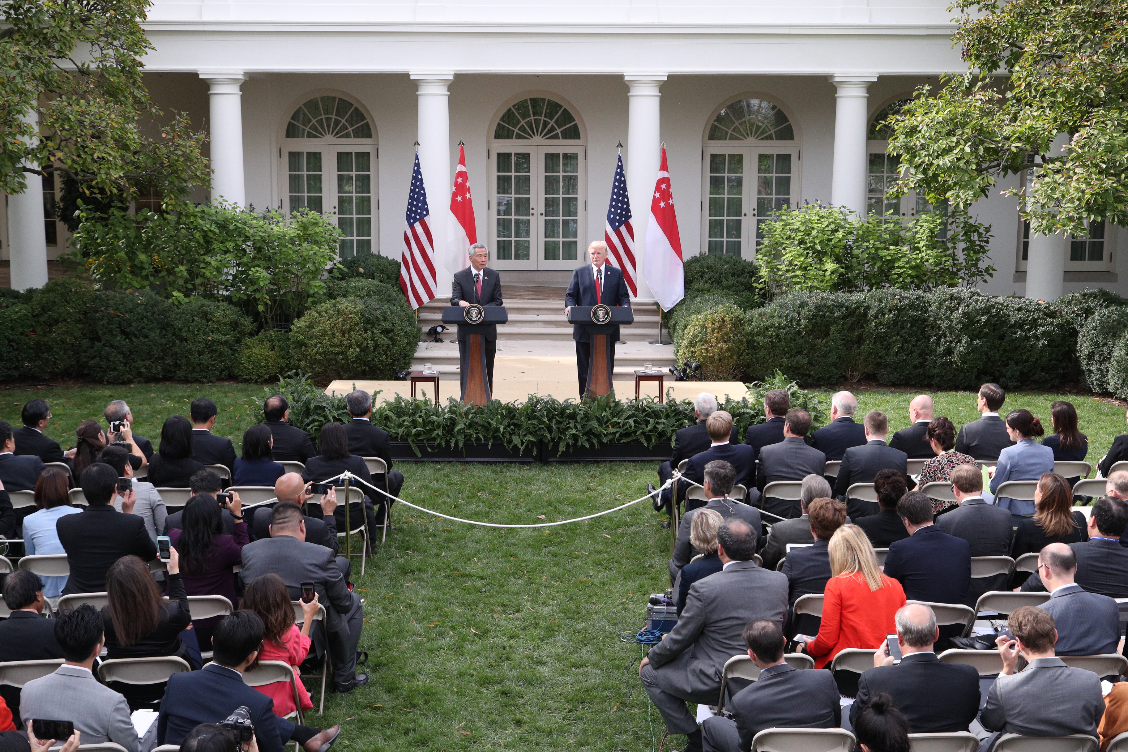 PM Lee Hsien Loong at Joint Press Conference with US President Donald Trump on 23 Oct 2017 (MCI Photo by Kenji Soon)