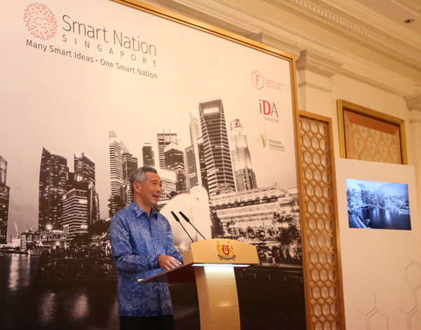 Speech by Prime Minister Lee Hsien Loong at Founders Forum Smart Nation Singapore Reception at the Istana on 20 April 2015 (MCI Photo by LH Goh)