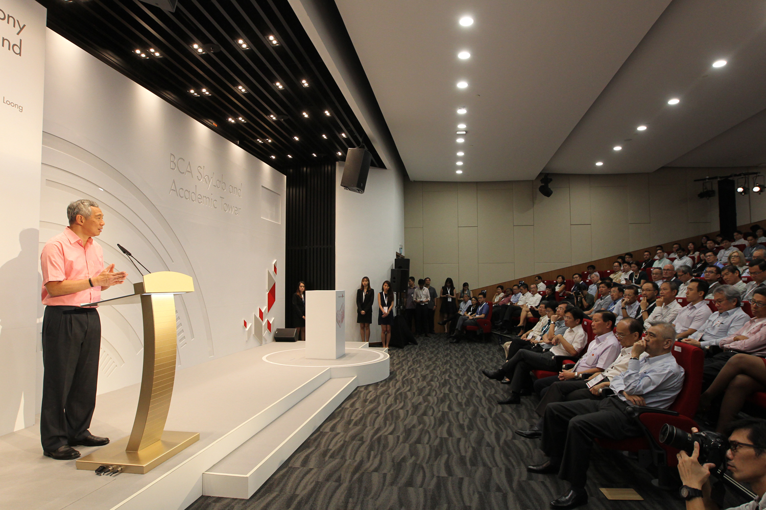 PM Lee Hsien Loong at opening of BCA Skylab and Academic Tower on 20 Jul 2016 (MCI Photo by Chwee)