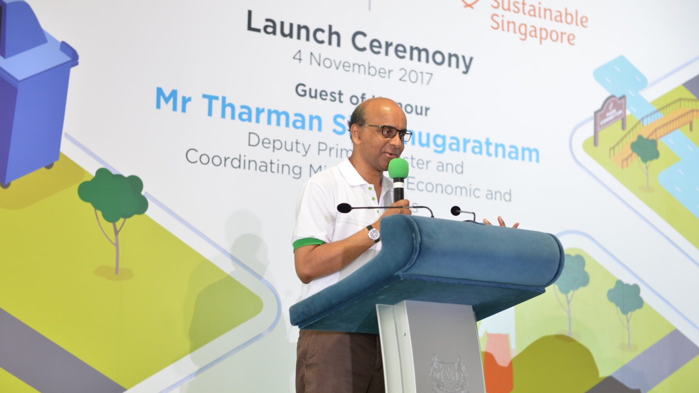 DPM Tharman Shanmugaratnam at the Clean & Green Singapore Carnival and Launch Ceremony 2017