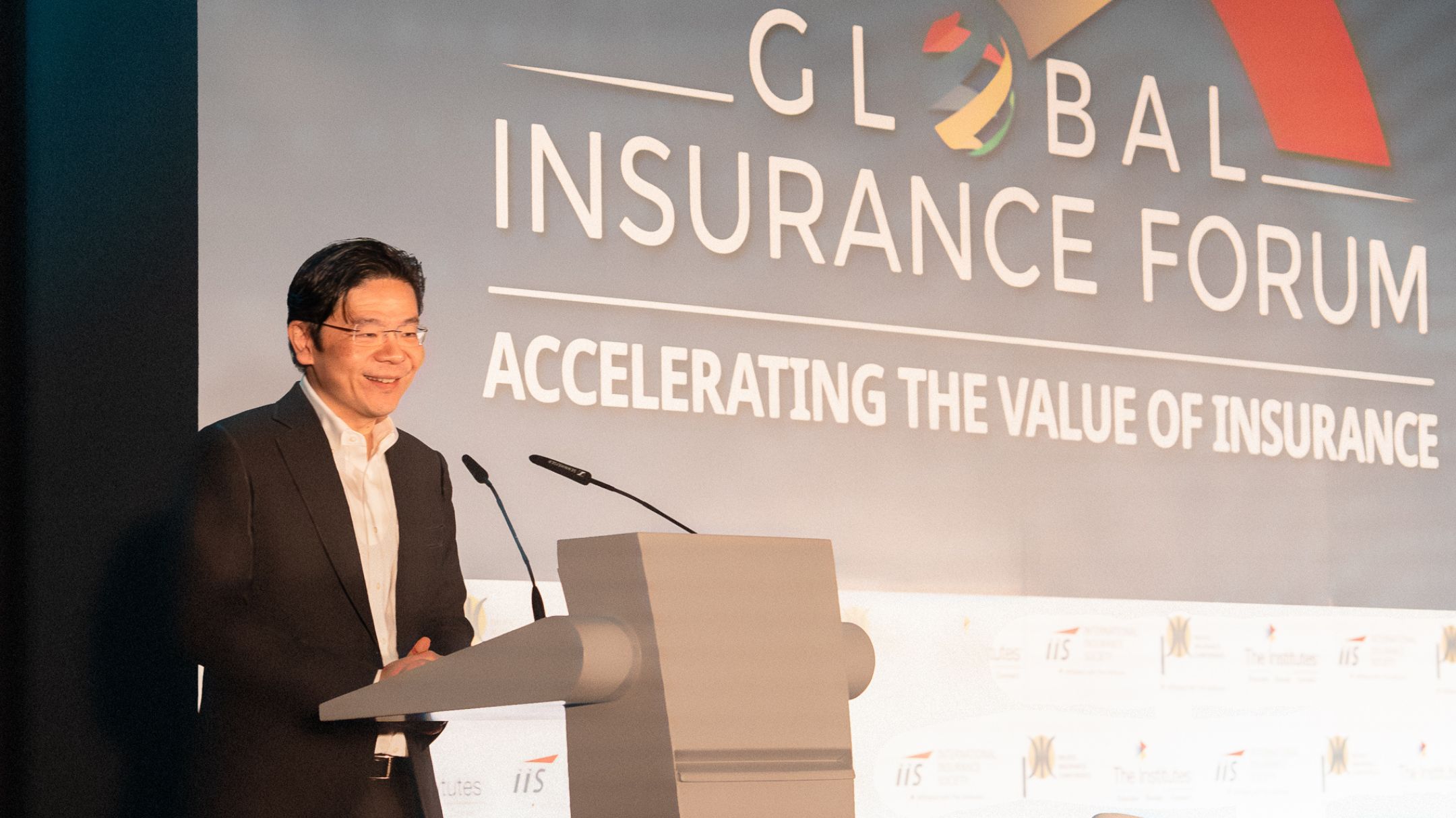 20231107 DPM Wong at the Global Insurance Forum_Feature jpg
