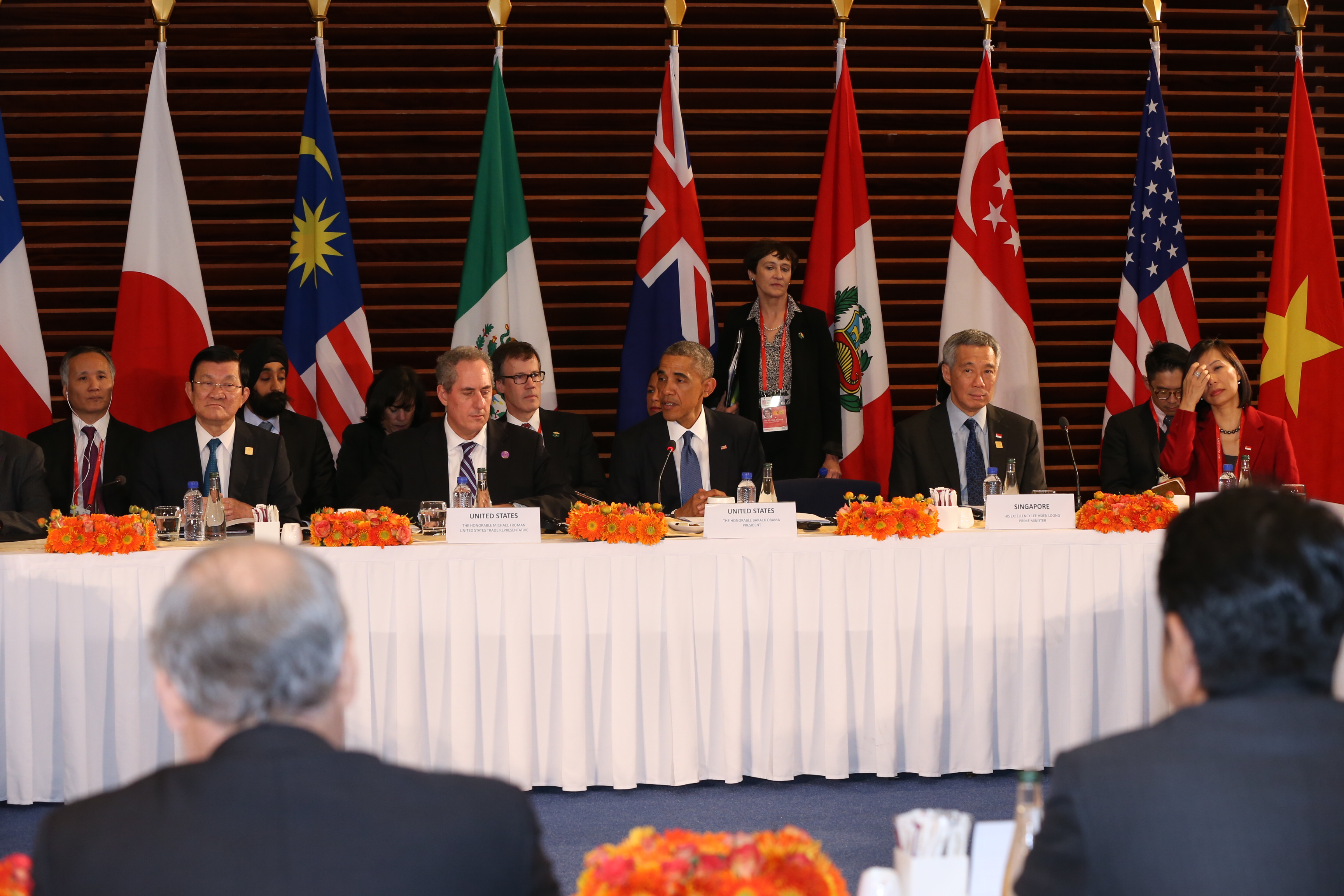 Prime Minister Lee Hsien Loong at the 22nd Asia-Pacific Economic Cooperation (APEC) Economic Leaders’ Meeting (AELM) from 10 to 11 Nov 2014 in Beijing, China (MCI Photo by LH Goh) 