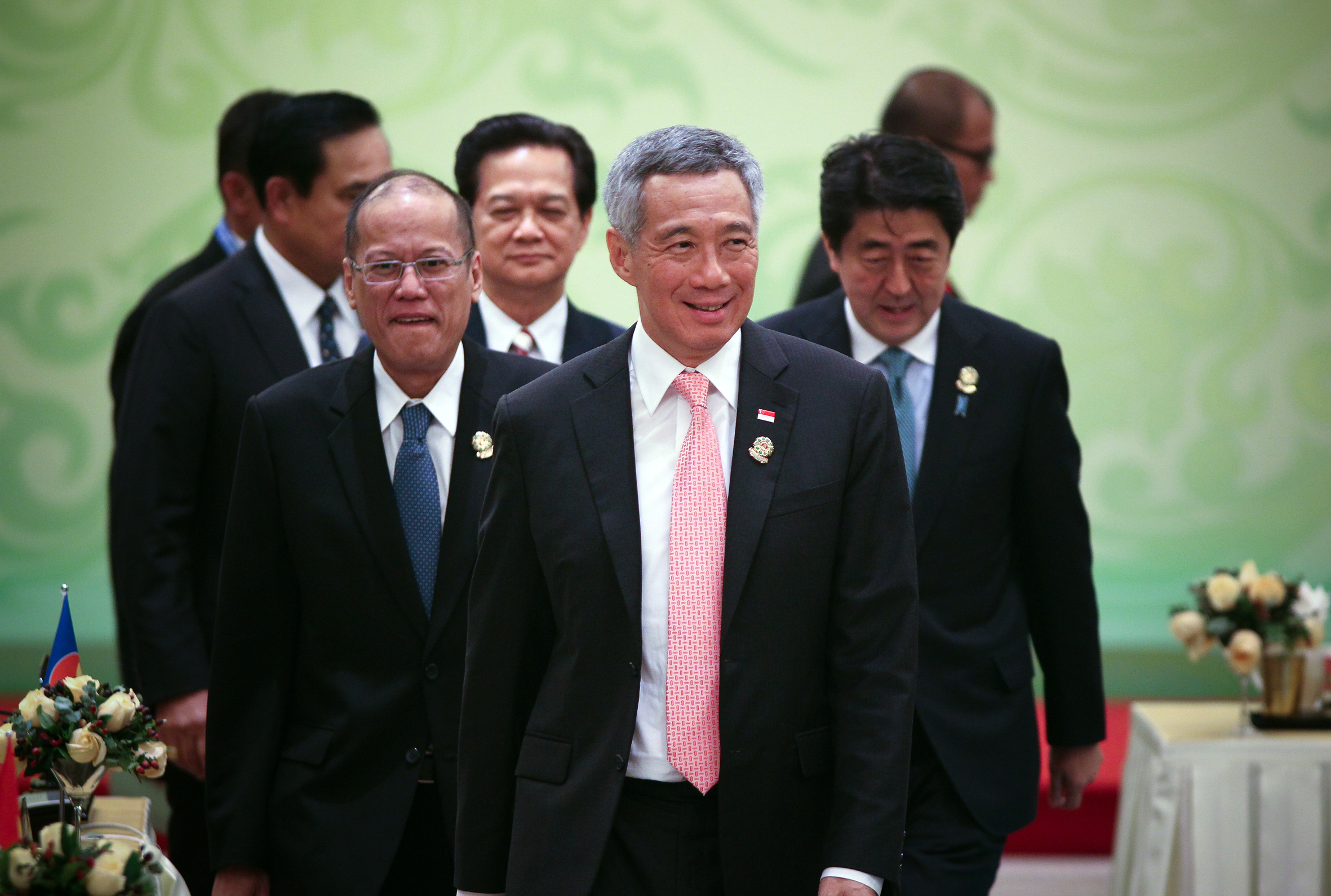 Prime Minister Lee Hsien Loong at the 25th ASEAN Summit in Nay Pyi Taw, Myanmar from 12 to 13 Nov 2014 (Zaobao Photos © Singapore Press Holdings Limited)