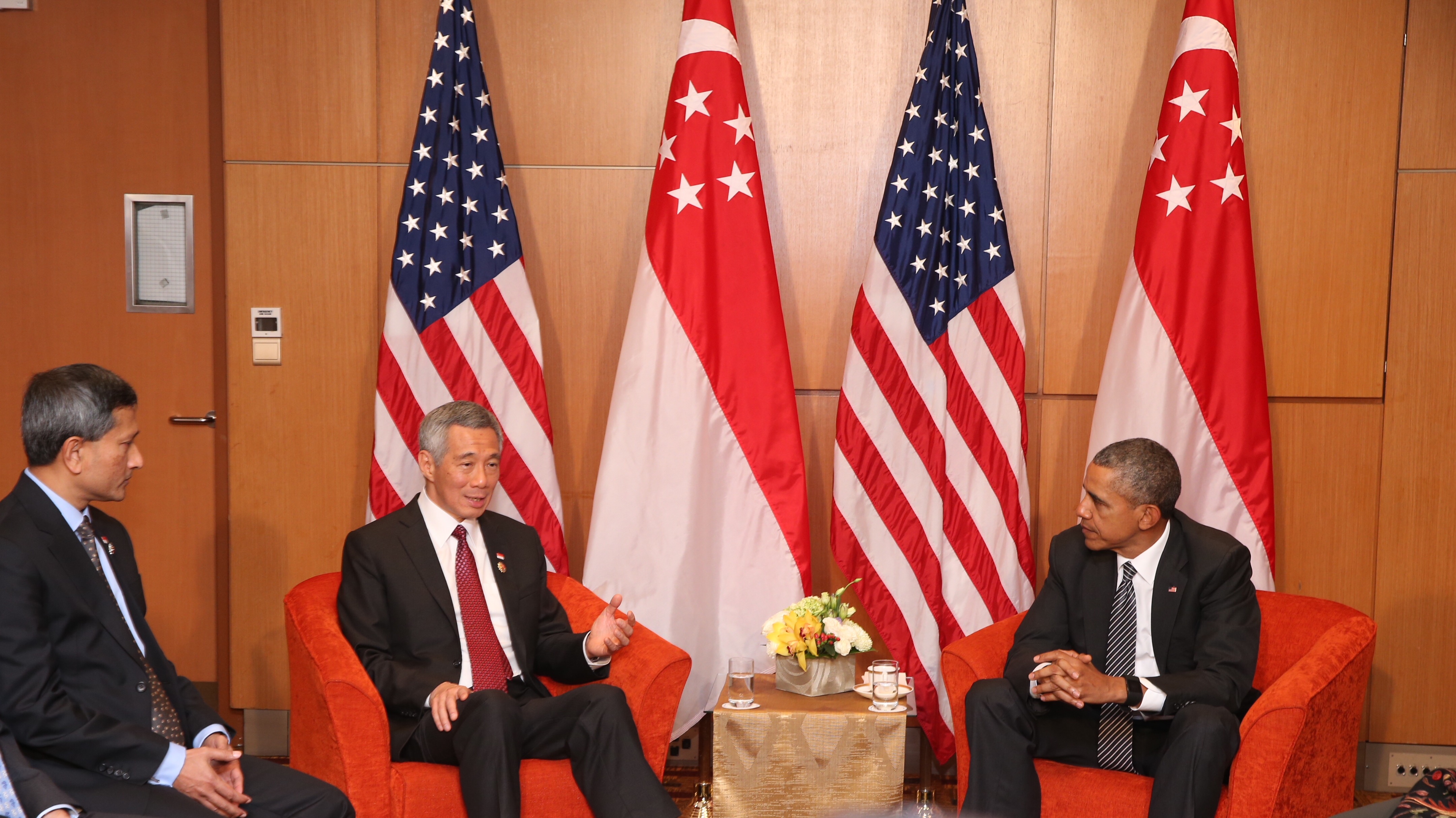 Prime Minister Lee Hsien Loong at the 27th ASEAN Summit in Kuala Lumpur in Nov 2015 (MCI Photo by LH Goh)