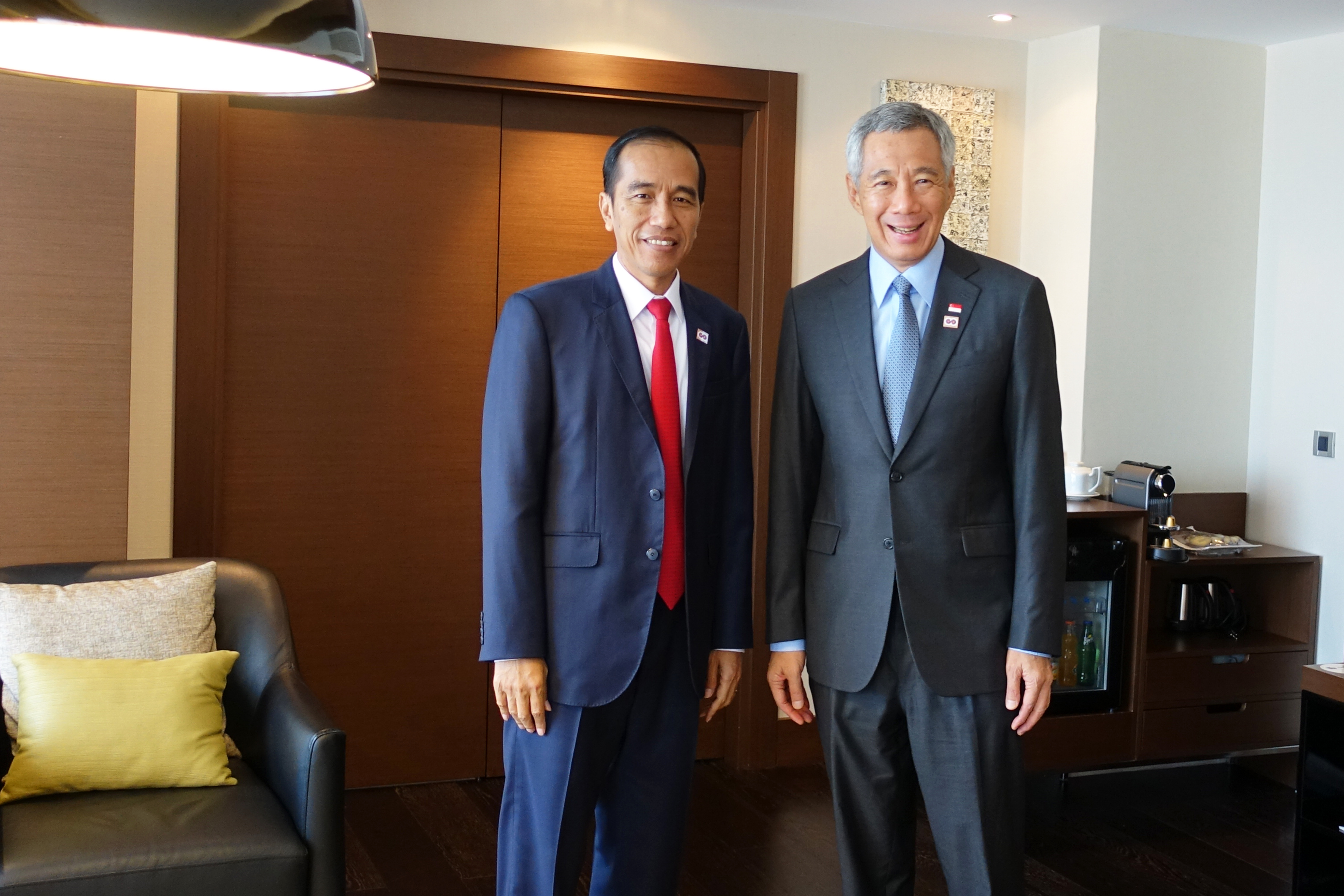 PM Lee Hsien Loong met with Indonesian President Joko Widodo on the side-lines of the ASEAN Russia Commemorative Summit in May 2016 (PMO Photo)