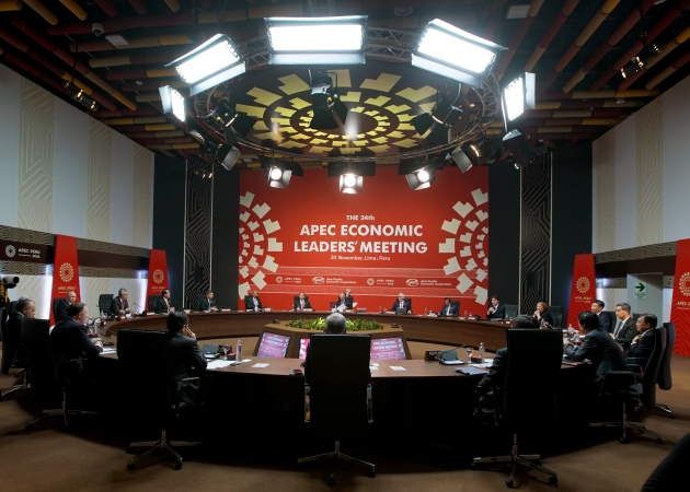 PM Lee Hsien Loong at 24th APEC Economic Leaders Meeting in Peru on 20 Nov 2016 (MCI Photo by Terence Tan)