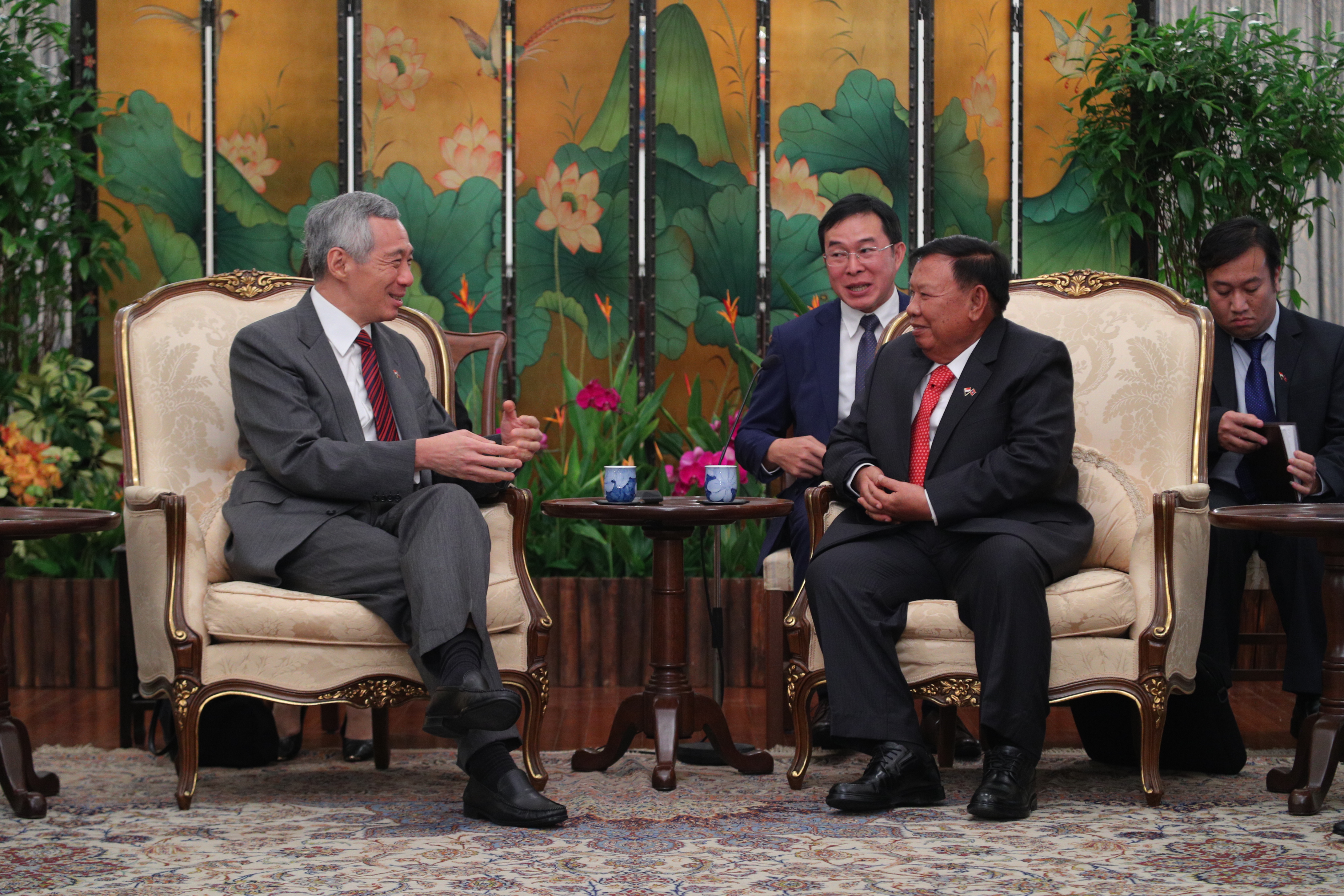 PM Lee Hsien Loong meeting with Lao President Bounnhang Vorachith on 9 May 2018 (MCI Photo by Kenji Soon)