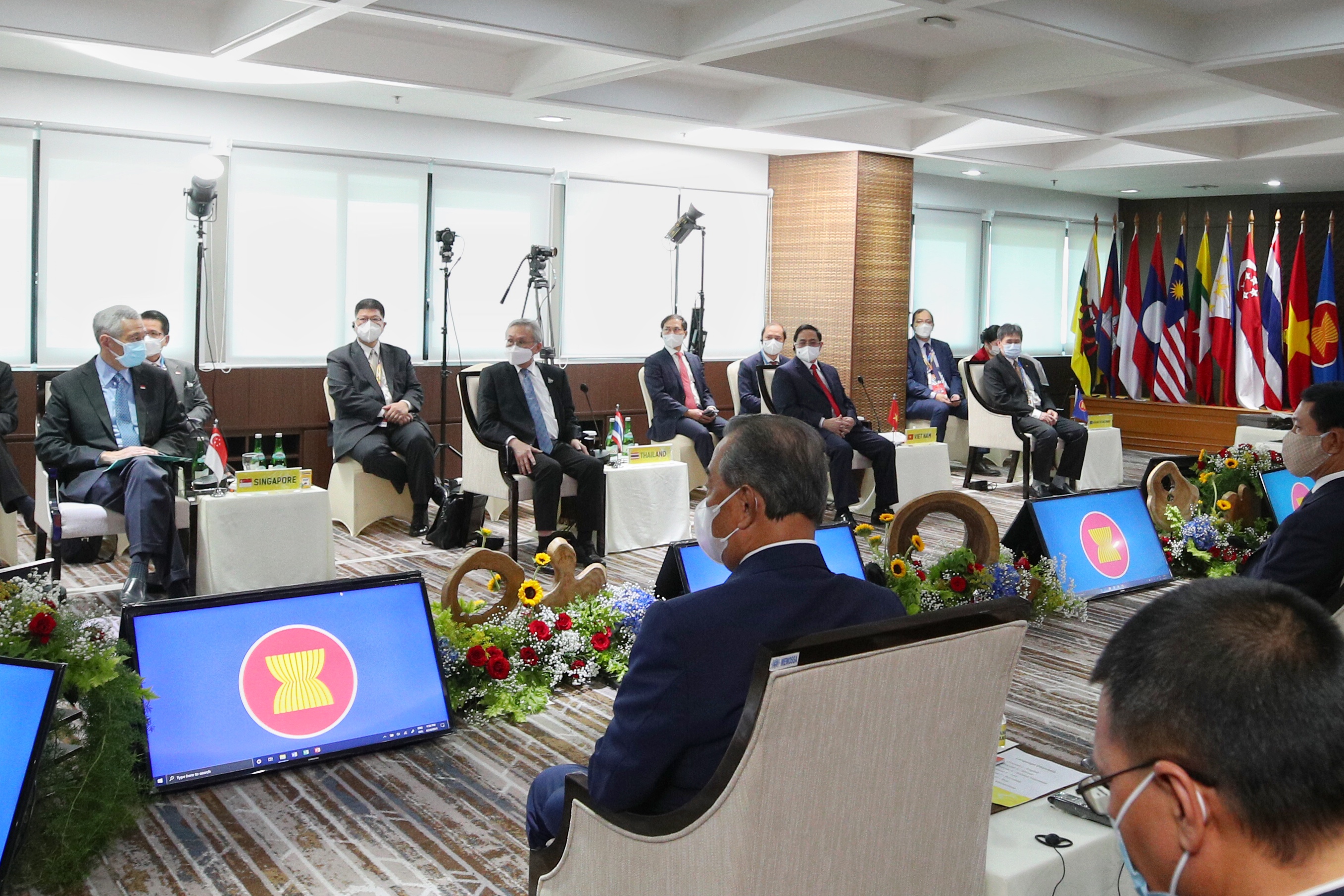 PM Lee at ASEAN leaders meeting Apr 2021a jpg